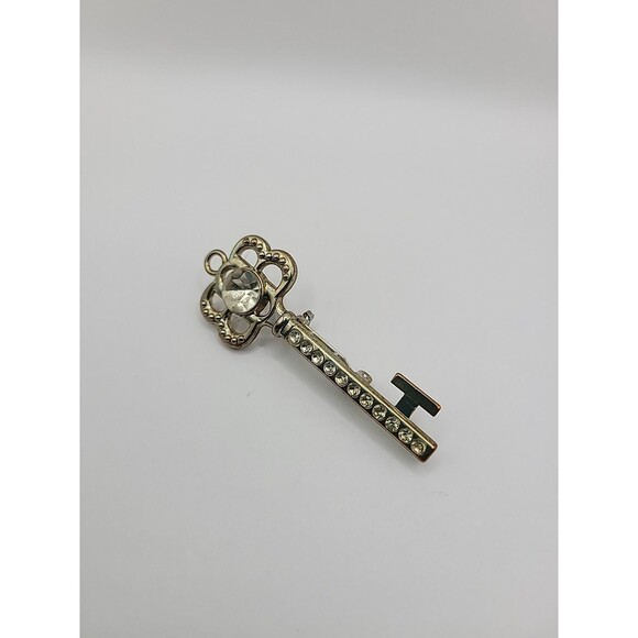 Vintage Rhinestone Key Brooch Gold Tone Skeleton Key Pin Crystals Elegant - Picture 7 of 11
